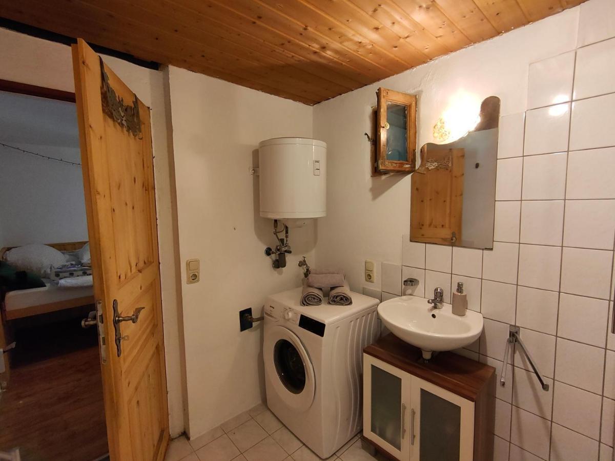 Gemuetliche Ferienwohnung Mit Kamin Und Garten Γκάρμις-Παρτενκίρχεν Εξωτερικό φωτογραφία
